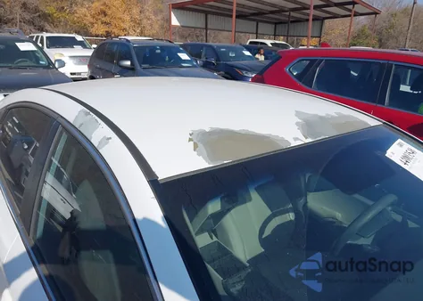 2015 Hyundai Sonata Se z USA, uszkodzony, nr VIN 5NPE24AF7FH090138